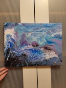 Obraz wykonany techniką fluid art (pouring)