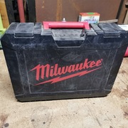 Młotowiertarka Milwaukee SDS-PLUS 32mm PLH32XE 3,8J