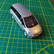 Mitsubishi Grandis 1/43 J Collection 