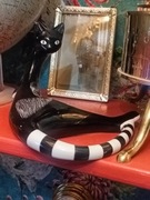 Kot Ćmielów, 1958 Leżąca kotka porcelana