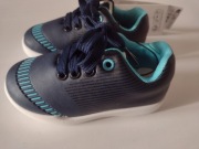 Buty sportowe chłopięce 24