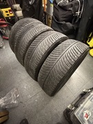 4x opona zimowa Michelin Pilot Alpin Suv 235/60 R18 nośność 107H