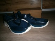 Buty damskie granatowe