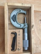 Nowy mikrometr VIS 0-25mm kowadełka węglikowe