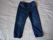 Jeansy niebieskie z przeszyciami chłopiec 104 lupilu