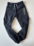 Spodnie dresowe r.134cm