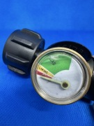 Adapter zbiornika gazu QCC1 typ 1 podłączony wskaźnik poziomu gazu