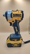 DCF922 DeWalt klucz udarowy akumulatorowy 300 nm ! aku DeWalt 18v 20v
