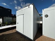 KONTENER SANITARNY WYPOSAŻONY 1 x WC DLA NIEPEŁNOSPRAWNYCH 1 x UMYWALKA