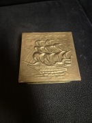 Szkatułka  metalowa