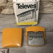 Wzmacniacz masztowy Televes 4040 antenowy DVB-T