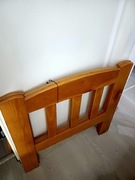 Łóżeczko dziecięce dla kilku latka