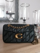 Czarna torebka coach 