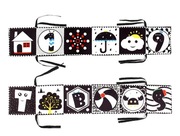 Czarno-biała tkanina o wysokim kontraście, miękka książka w dotyku i dotyku