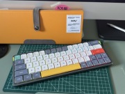 Nuphy Air60 klawiatura mechaniczna futerał