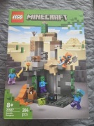 Klocki LEGO Minecraft Zombie Dungeon 284 elementy