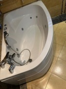 Wanna z hydromasażem jak nowa duża wanna masaż wodny Technic Industry