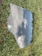 Szyba tylna lewe drzwi Mercedes A Klasa 43R-001352