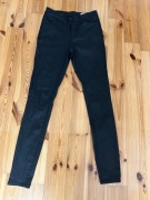 Spodnie czarne jeansy dla wysokich imitacja skóry - Vero Moda Tall 36