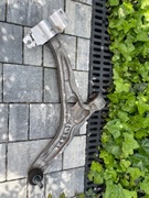 Wahacz przedni prawy Mercedes W177
