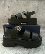 Czarne sandały na platformie Tommy Jeans rozmiar 38 | Stan jak nowe!
