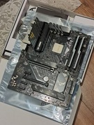 Ryzen 5 5600x + ASUS TUF B550 WiFi (BEZ RAMU)