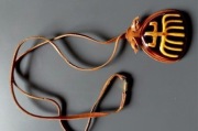 Wisior ceramiczny