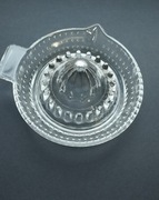 Szklana wyciskarka do cytrusów LUMINARC 