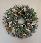 Wianek świąteczny w odcieniach zlota