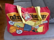 Trader Joe's Cheese Bag - Torba na zakupy z limitowanej edycji
