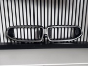 Grill do BMW g42 nowy