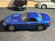 Dodge Viper SRT-10 2003 Motormax 1:24