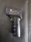 TERMOMETR LASEROWY NA PODCZERWIEŃ CYFROWY ERICKHILL BEZDOTYKOWY CZUJNIK