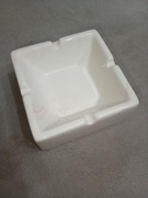 popielniczka ceramiczna biała 10x10 cm, nowa