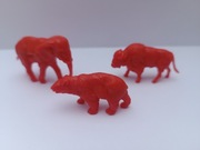  Słoń niedźwiedź i żubr ( albo bizon ) 3 figurki z PRL 3 x figurka