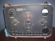 Stary niemiecki zasilacz do projektora do kina prznośnego