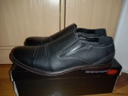 obuwie ładne wsuwane buty r. 44