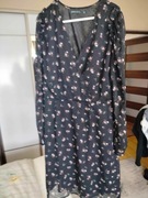 sukienka w bardzo dobrym stanie