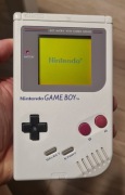 Game Boy DMG-01 – uszkodzony
