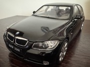 BMW 330i 1:24 Welly
