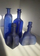 4 butle wazony szkło kolorowe kobaltowe  A. Rafalski