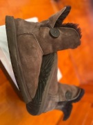 UGG BAILEY BUTTON Australia 5803 kozaki ocieplane botki śniegowce 36 - 37