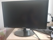 Monitor używany, bardzo dobry stan. 