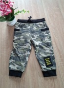 spodnie ,,Zombie Dash'' na 92 cm