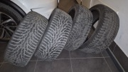 Komplet używanych opon zimowych 225/45 R18 Dębica Nokian