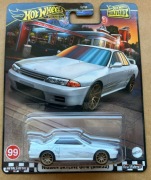 Hot Wheels Boulevard Nissan Skyline GT-R BNR32