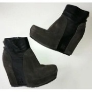 RUCO LINE wedge koturn ankle zip skora logowane 