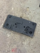 BMW F32 mocowanie tablicy przedniej usa