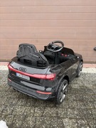samochód na akumulator Audi SQ8 nowy auto elektryczne dla dzieci pilot