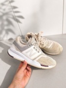 New Balance 247 | Rozmiar 40 | Stan bardzo dobry | Beżowe sneakersy